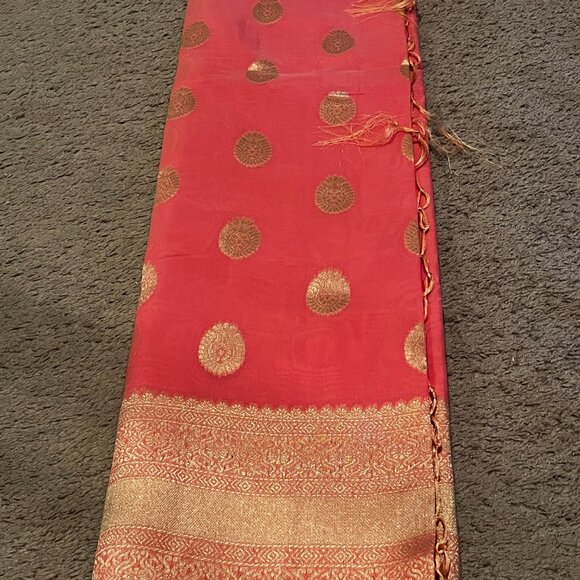Soft Banarasi Saree in Pastel Pink with Rich Zari Border & Pallu Boutique - Picture 14 of 15